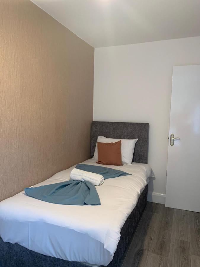 Eyre Square Lane Budget Rooms Galway Ngoại thất bức ảnh