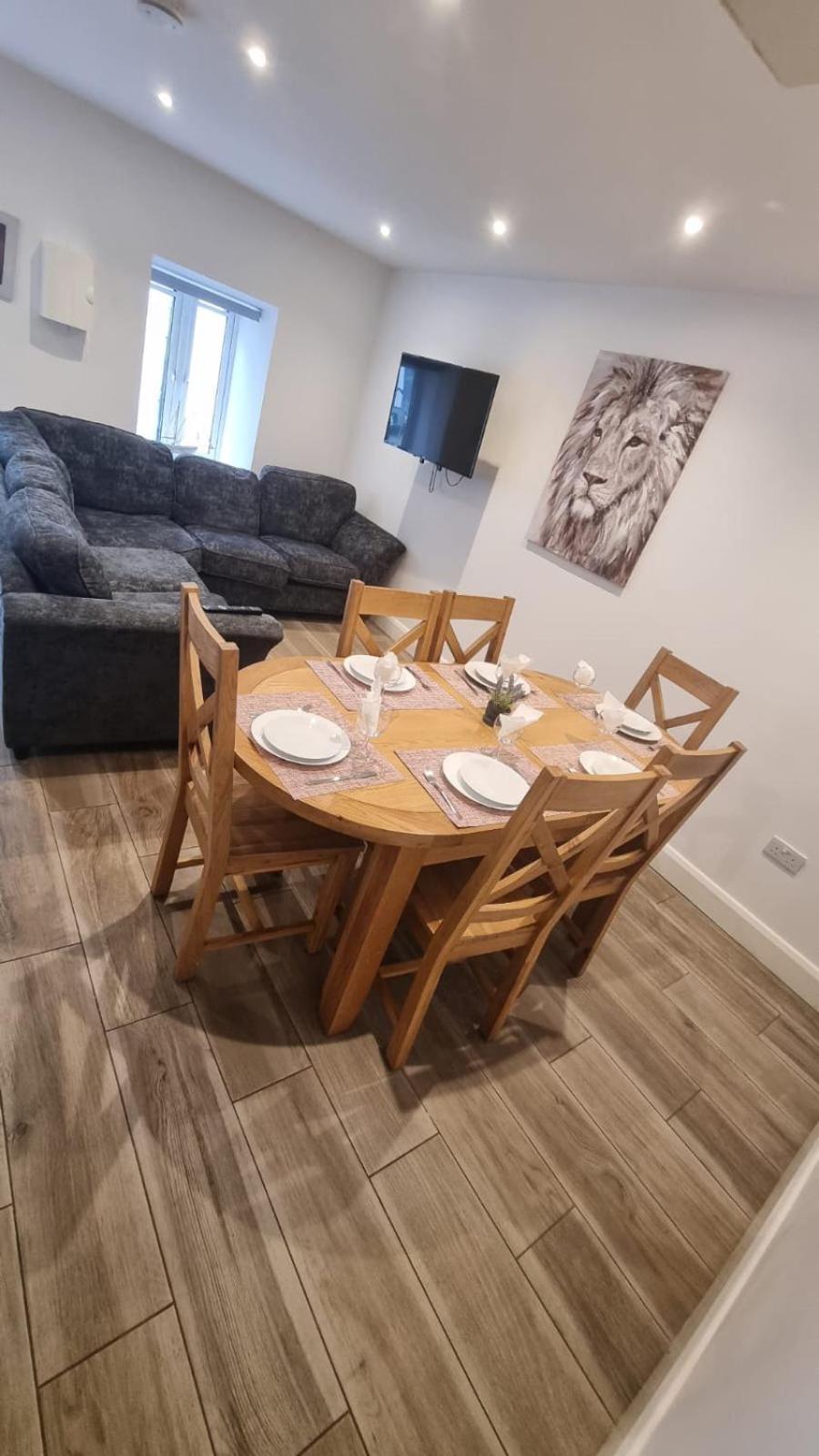 Eyre Square Lane Budget Rooms Galway Ngoại thất bức ảnh