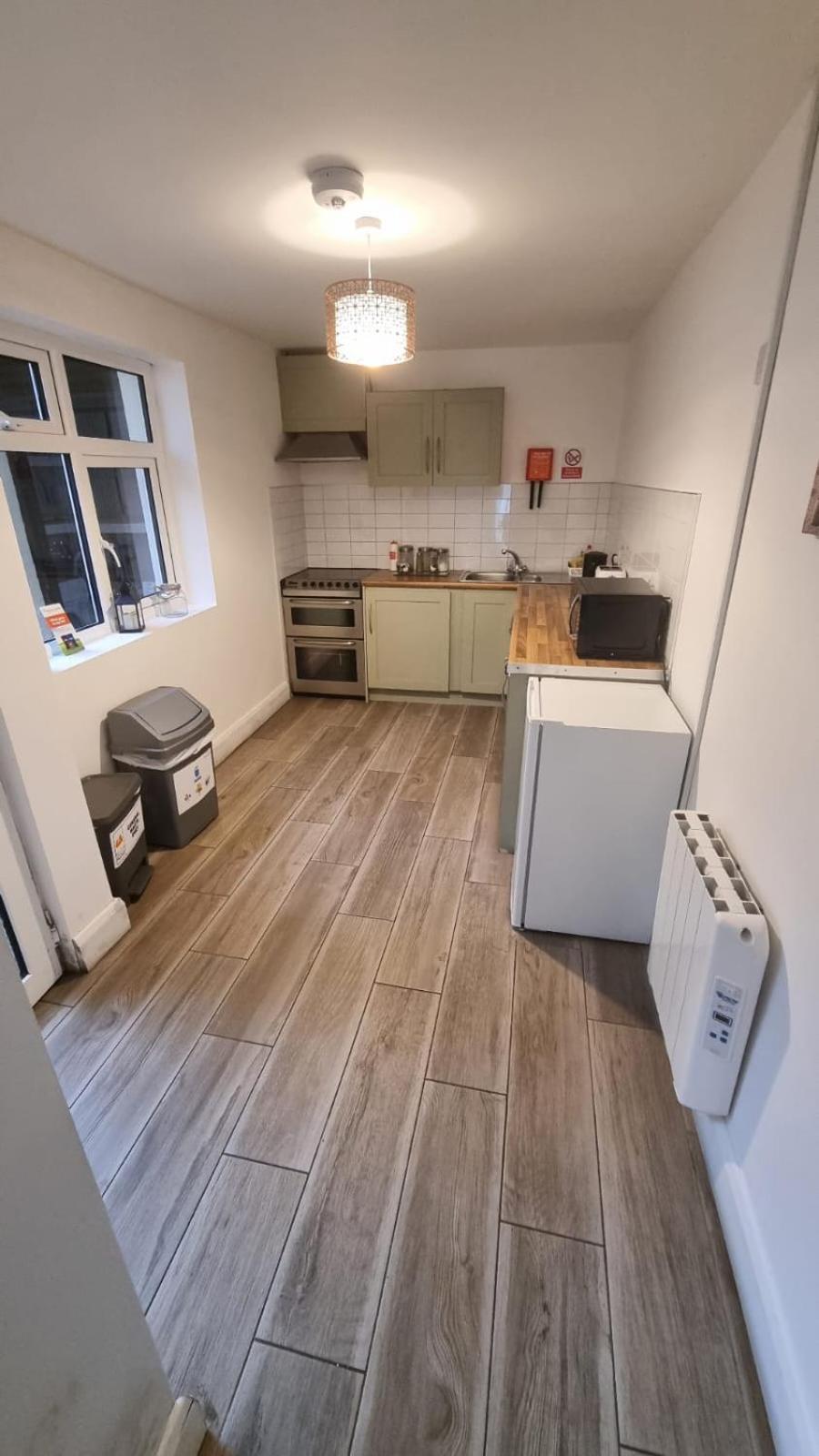 Eyre Square Lane Budget Rooms Galway Ngoại thất bức ảnh